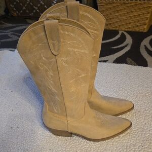 NOBO Tan Western Heeled Boots